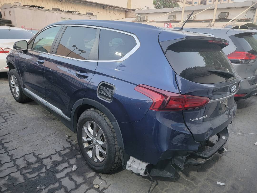 2020 HYUNDAI SANTA FE — 130030 Miles — Lot D8LH161853 — Main - Marhaba Auctions Used Cars - Image 3