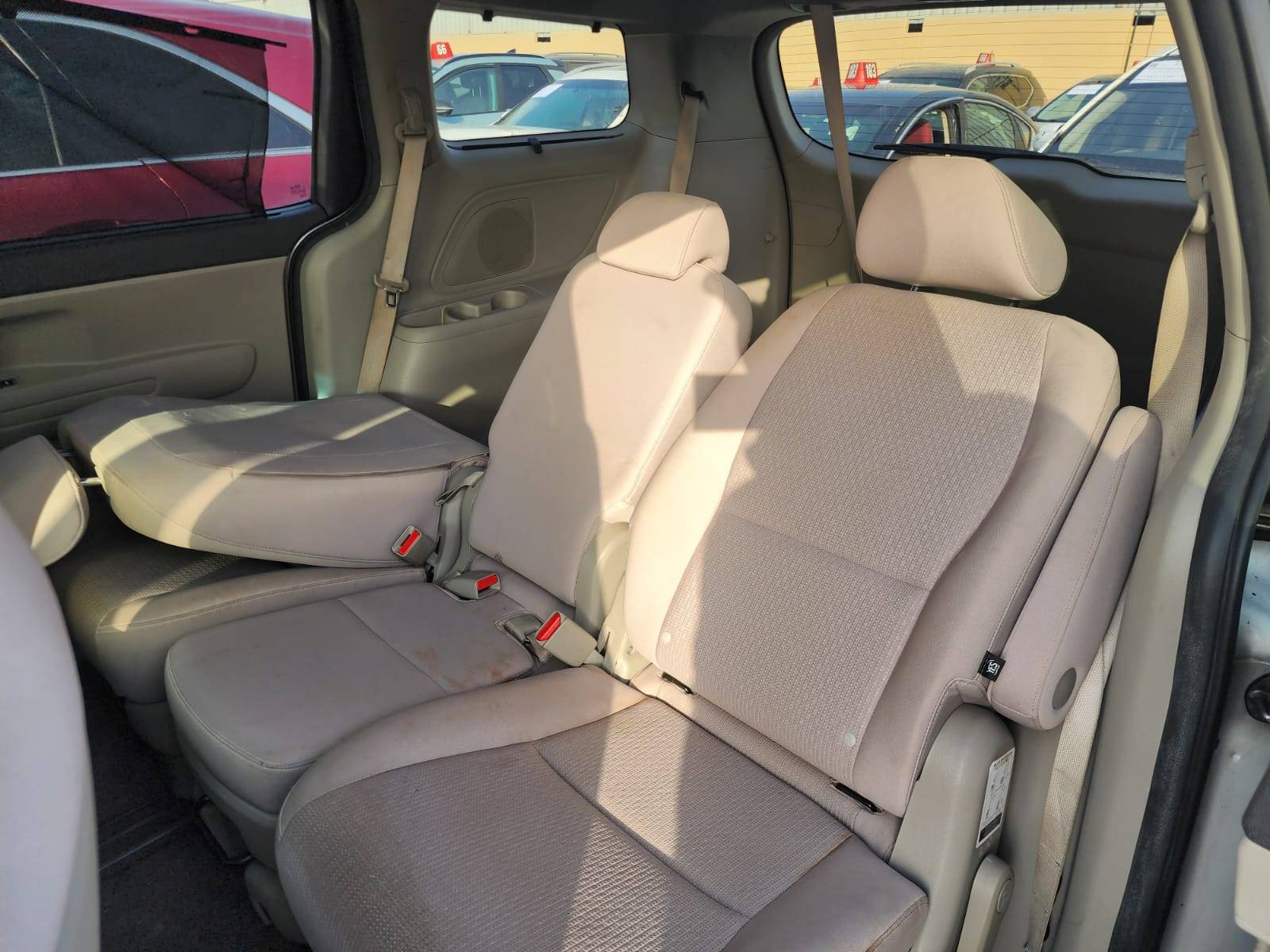 KIA SEDONA 2016 - Marhaba Auction Used Cars - Image 8