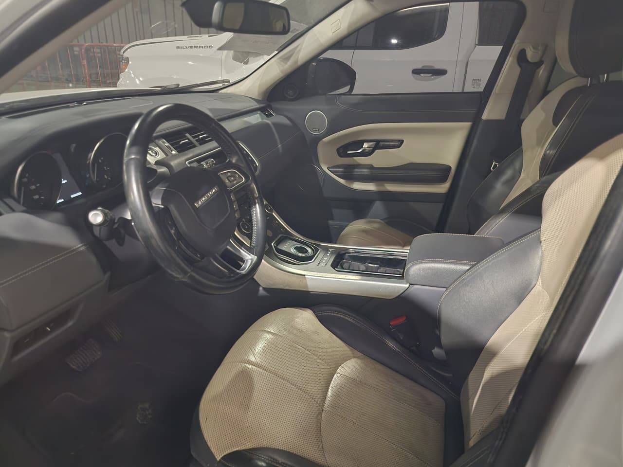 LAND ROVER RANGE ROVER EVOQUE SE 2016 - Marhaba Auction Used Cars - Image 9