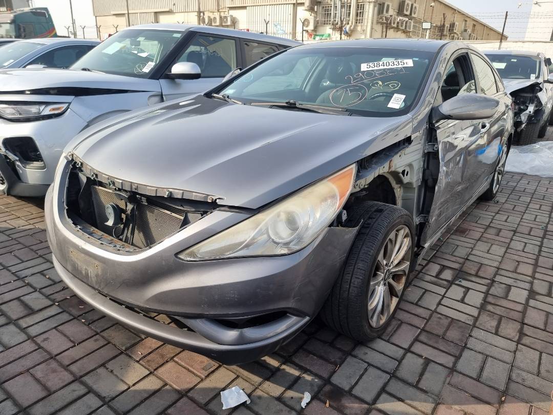 2011 HYUNDAI SONATA — 158508 Miles — Lot 214587 — Ind. 12 - Marhaba Auctions Used Cars - Image 5