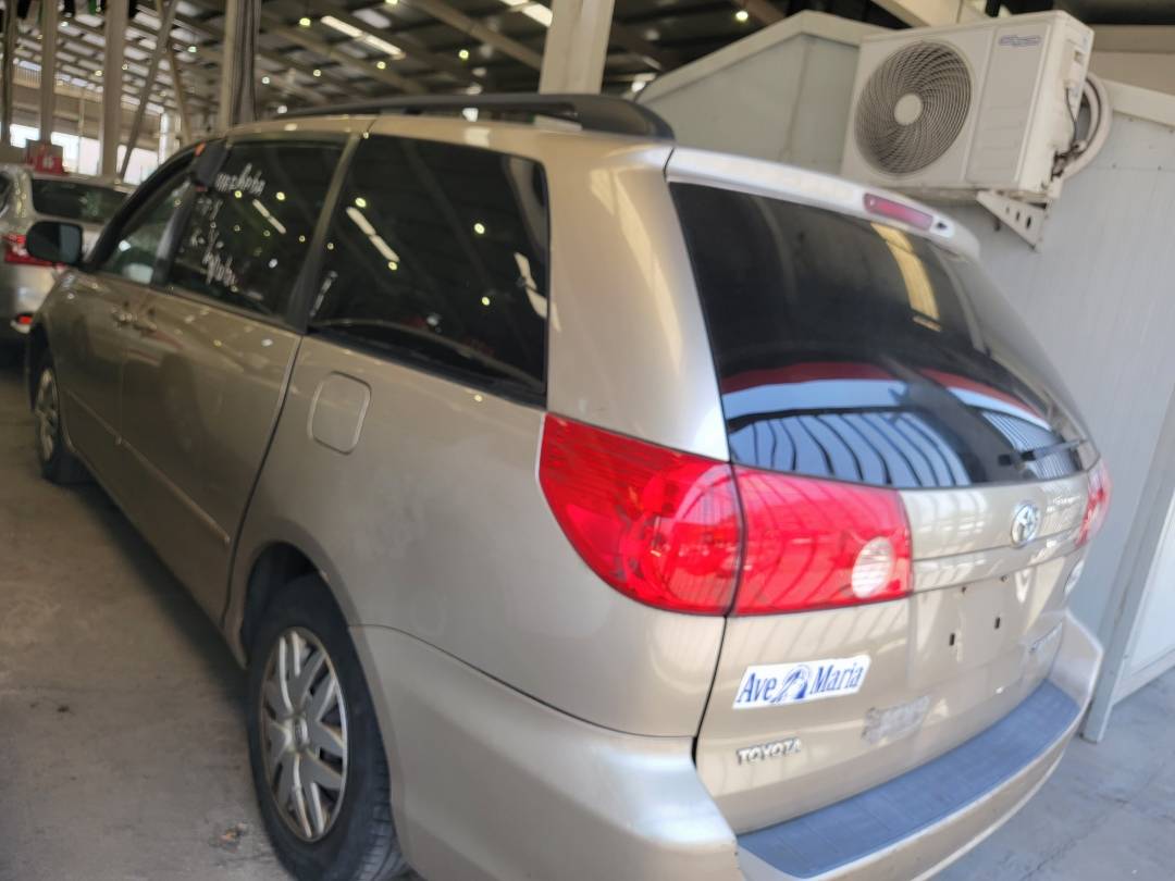 2009 TOYOTA SIENNA — 244608 Miles — Lot 47239654 — Ind. 12 - Marhaba Auctions Used Cars - Image 3