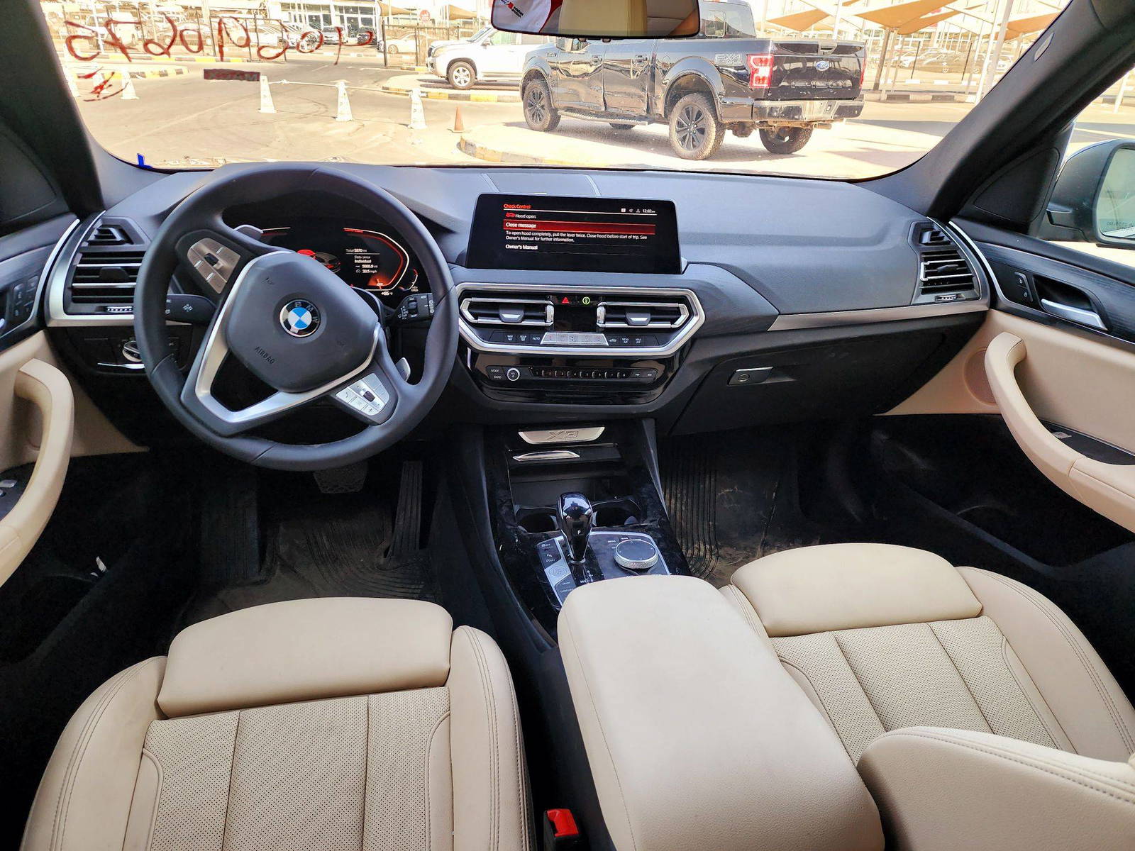 2024 BMW X3 — 5870 Miles — Lot 06R9W49220 — Souq - Marhaba Auctions Used Cars - Image 7