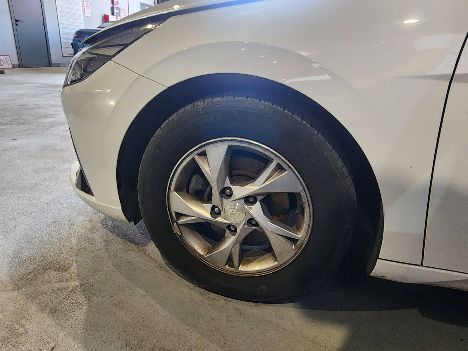 2021 HYUNDAI AVANTE — 131155 KM — Lot 189655 — Souq - Marhaba Auctions Used Cars - Image 11