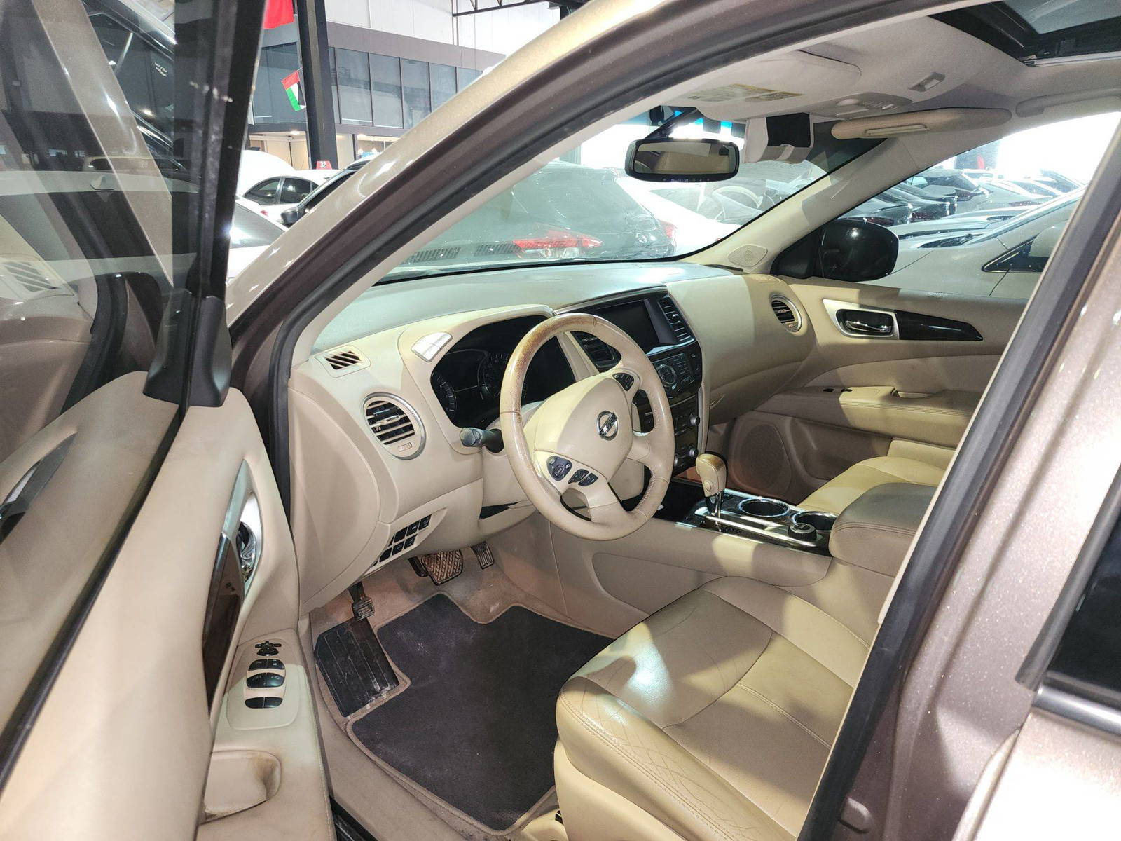 2014 NISSAN PATHFINDER — 173304 Miles — Lot C617511 — Main - Marhaba Auctions Used Cars - Image 9
