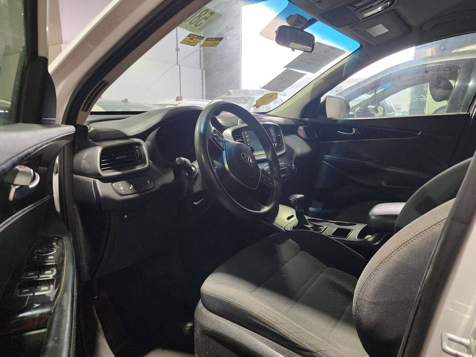 KIA SORENTO 2019 - Marhaba Auction Used Cars - Image 9