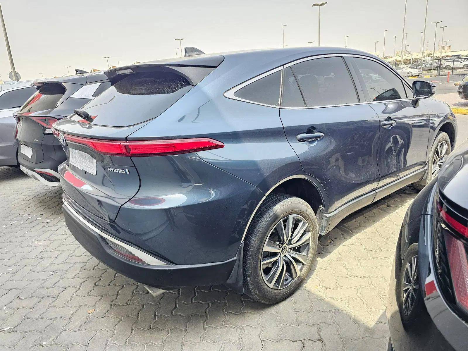 2022 TOYOTA VENZA — 65666 KM — Lot AH3NJ114499 — Souq - Marhaba Auctions Used Cars - Image 5