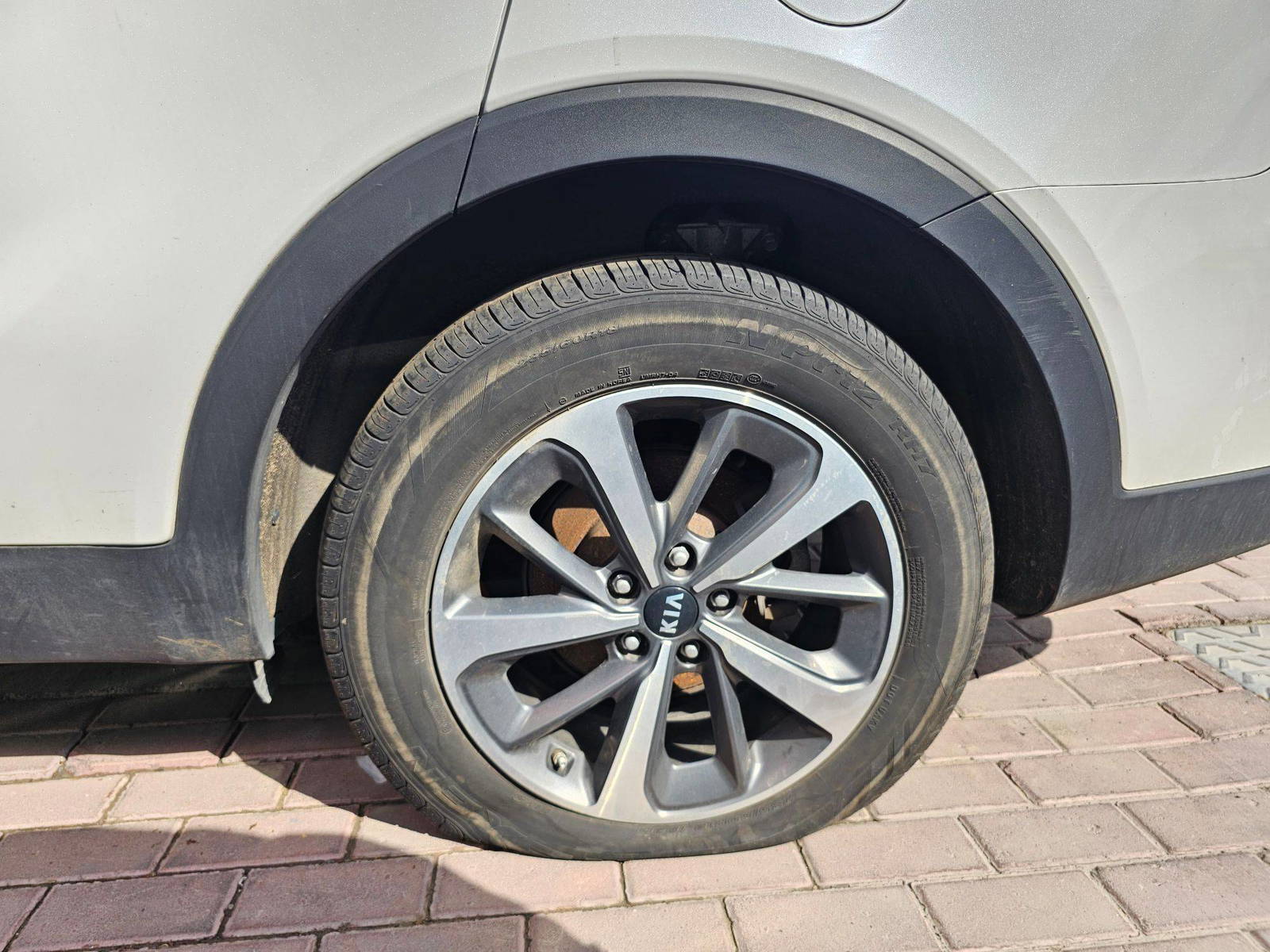 2019 KIA SORENTO — 114588 Miles — Lot 732463 — Main - Marhaba Auctions Used Cars - Image 10