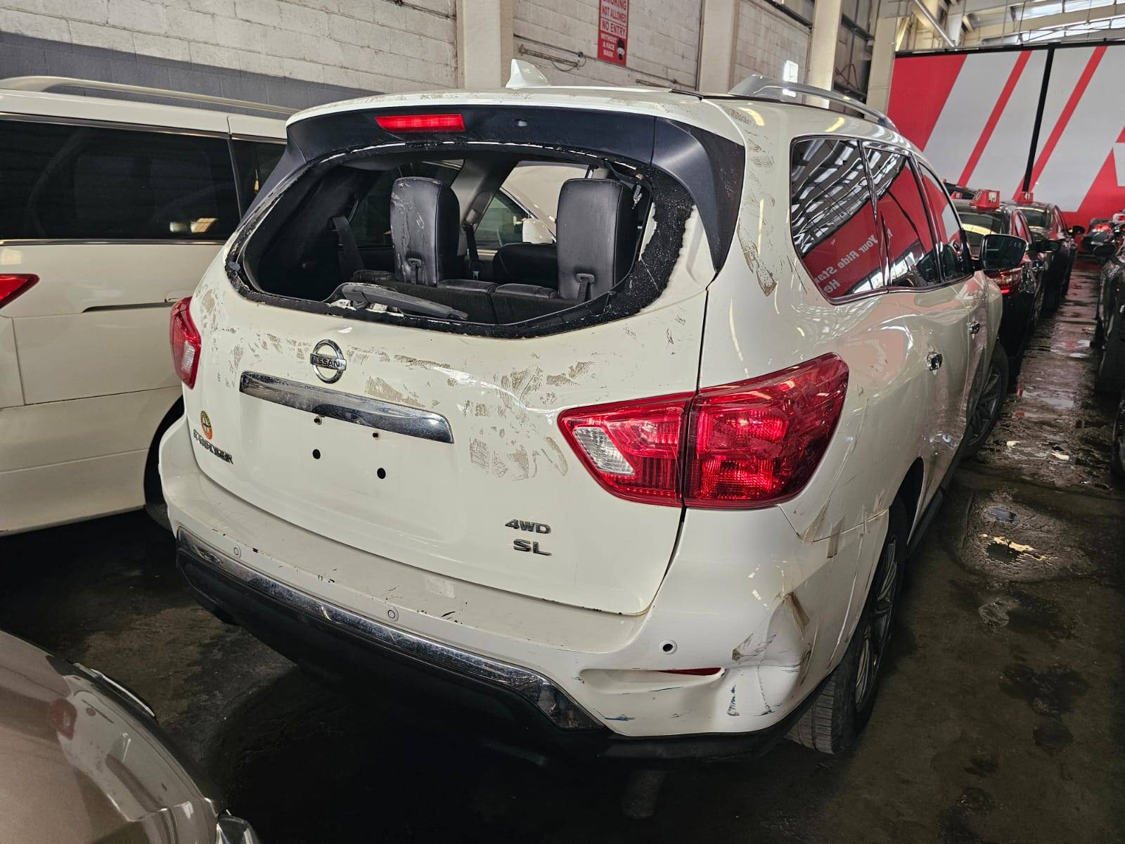2019 NISSAN PATHFINDER — 154027 Miles — Lot 6KC625810 — Main - Marhaba Auctions Used Cars - Image 5