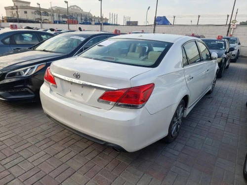 2011 TOYOTA AVALON for sale at Marhaba Auctions