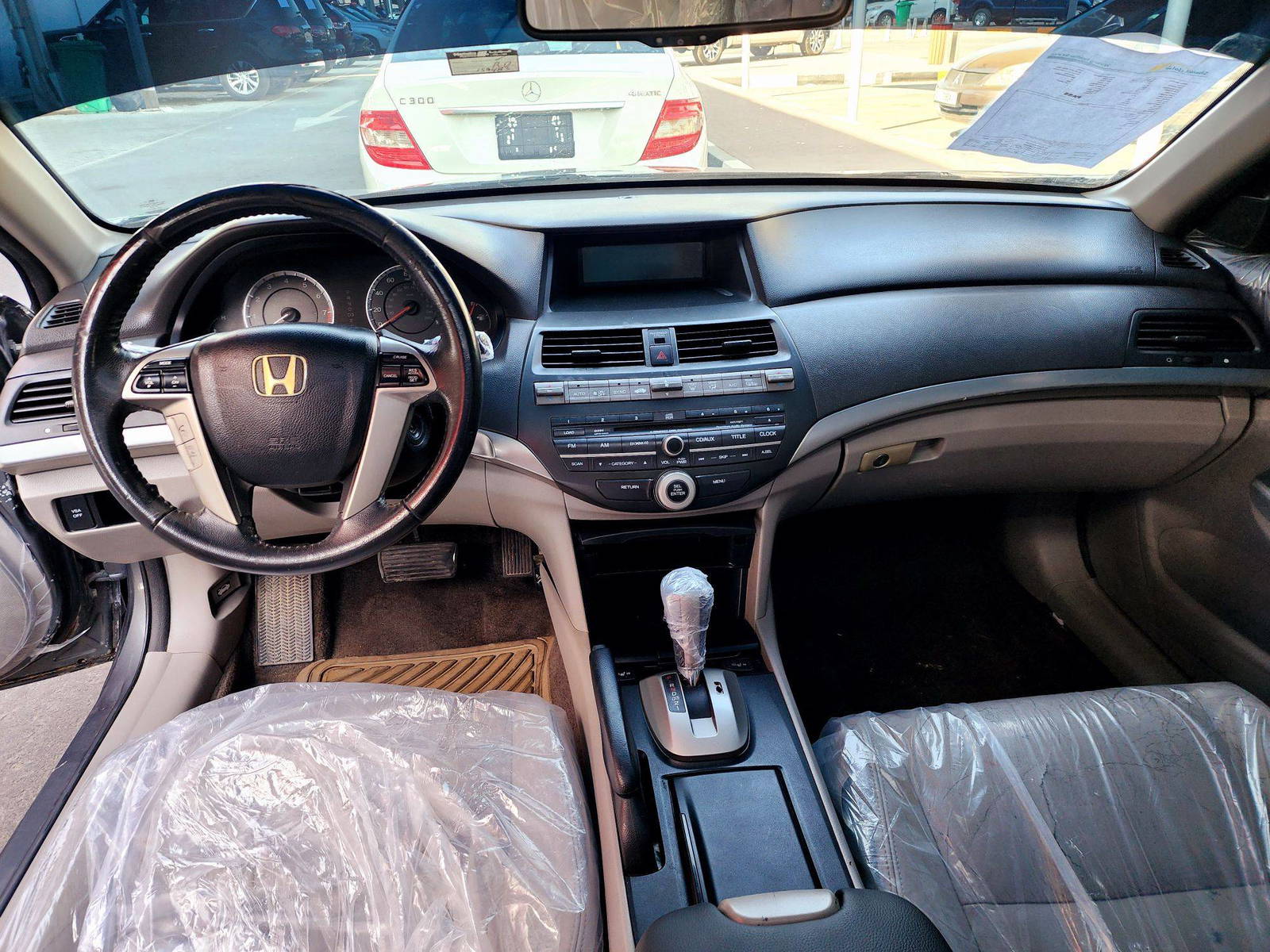 2010 HONDA ACCORD — 159483 Miles — Lot B009090 — Souq - Marhaba Auctions Used Cars - Image 7