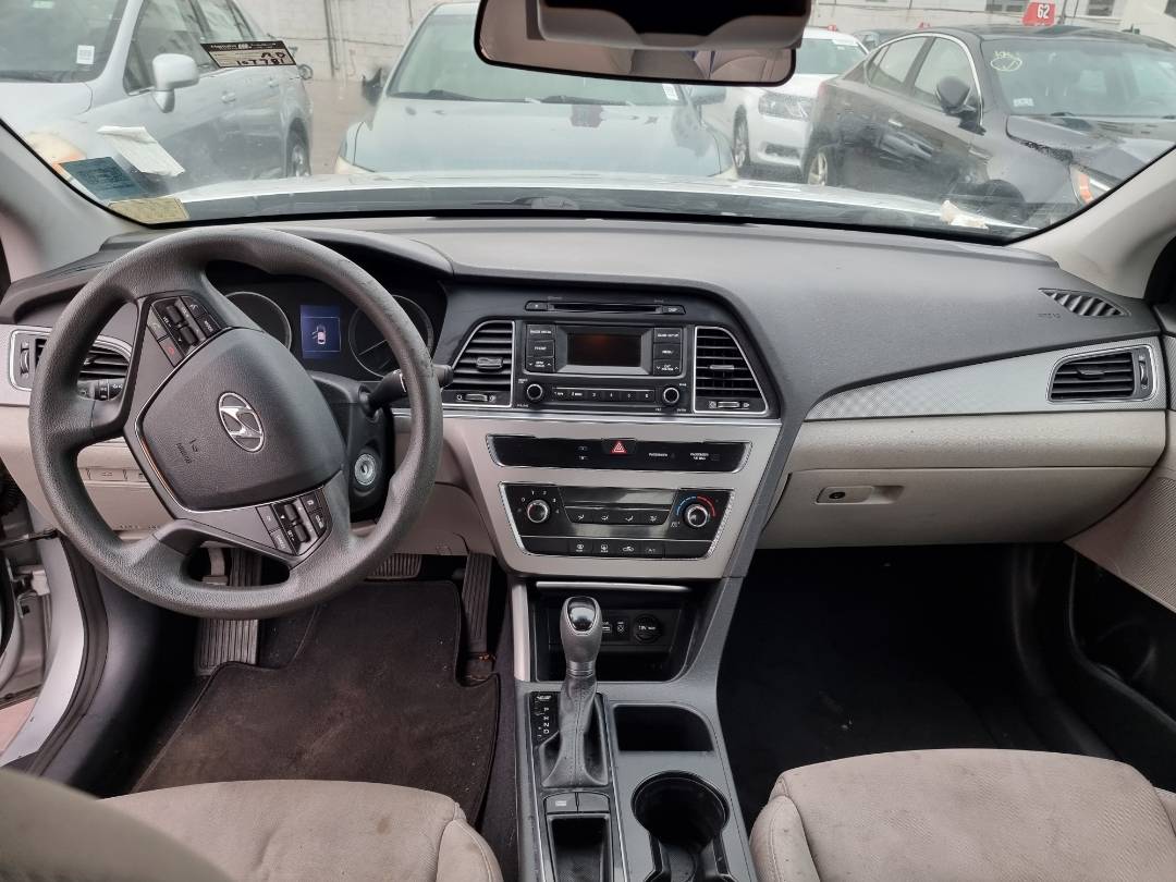 2015 HYUNDAI SONATA — 107781 Miles — Lot 215487 — Ind. 12 - Marhaba Auctions Used Cars - Image 8