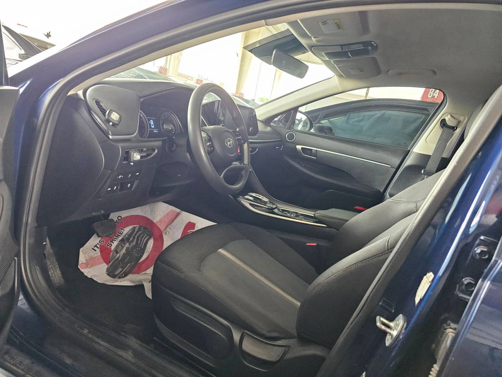 HYUNDAI SONATA 2021 - Marhaba Auction Used Cars - Image 8