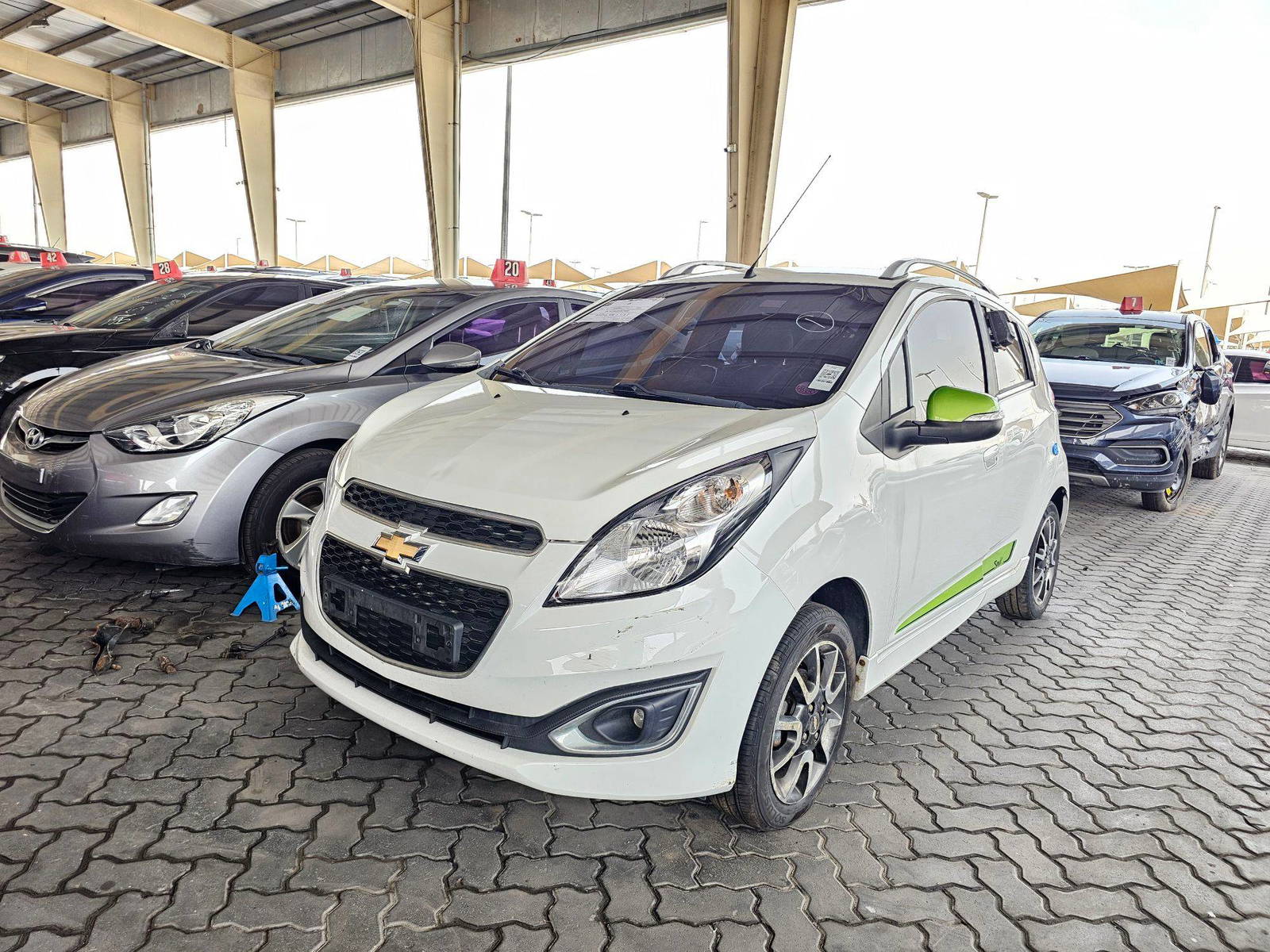 2014 CHEVROLET SPARK — 108695 KM — Lot 596000 — Souq - Marhaba Auctions Used Cars - Image 5