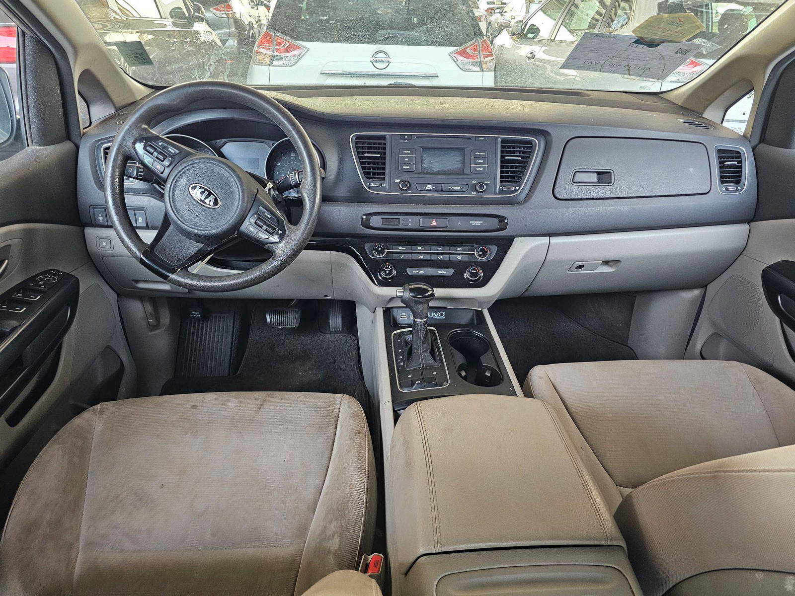KIA SEDONA 2015 - Marhaba Auction Used Cars - Image 8