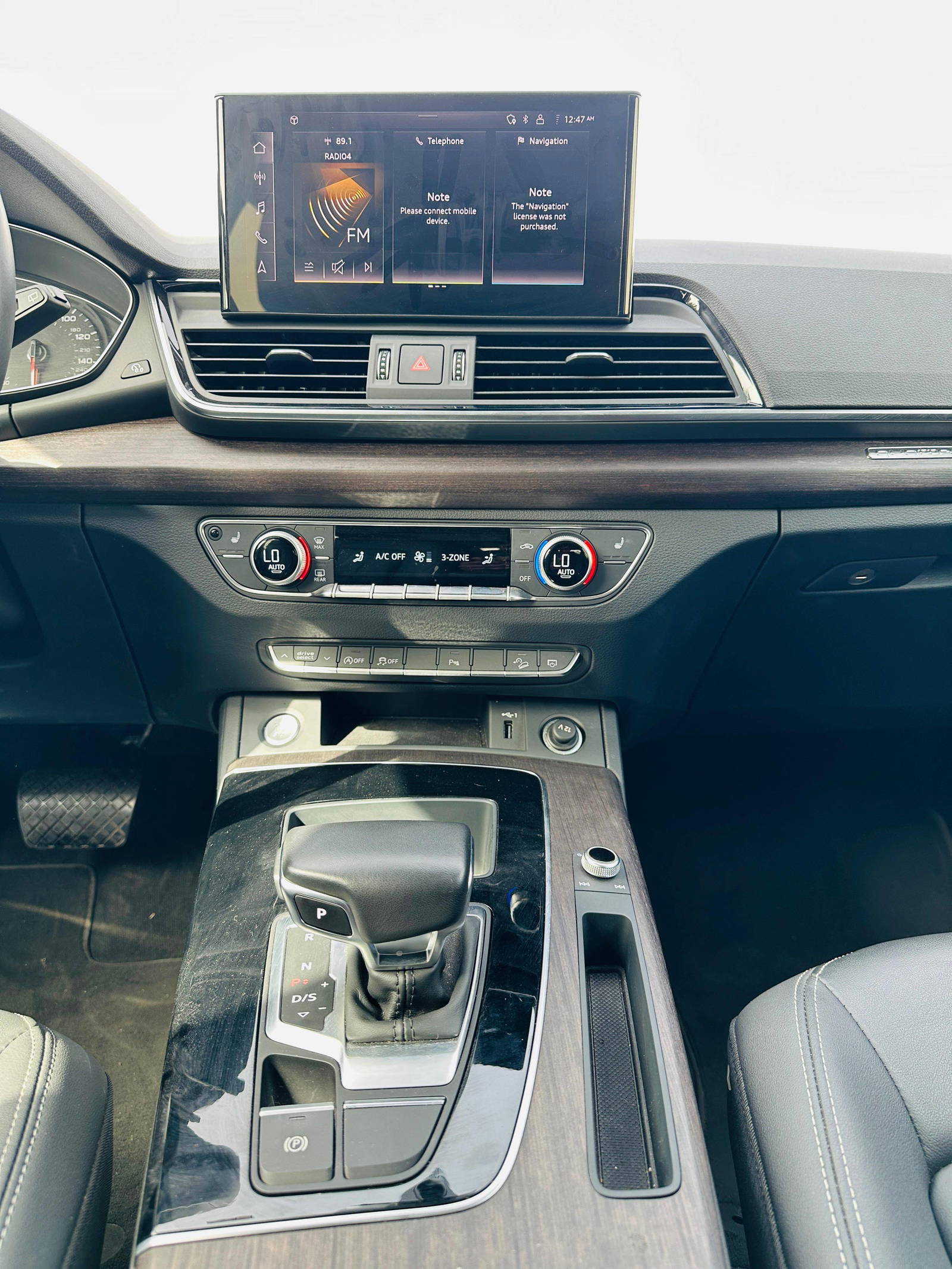 2023 AUDI Q5 — 14661 Miles — Lot 082094 — Souq - Marhaba Auctions Used Cars - Image 19