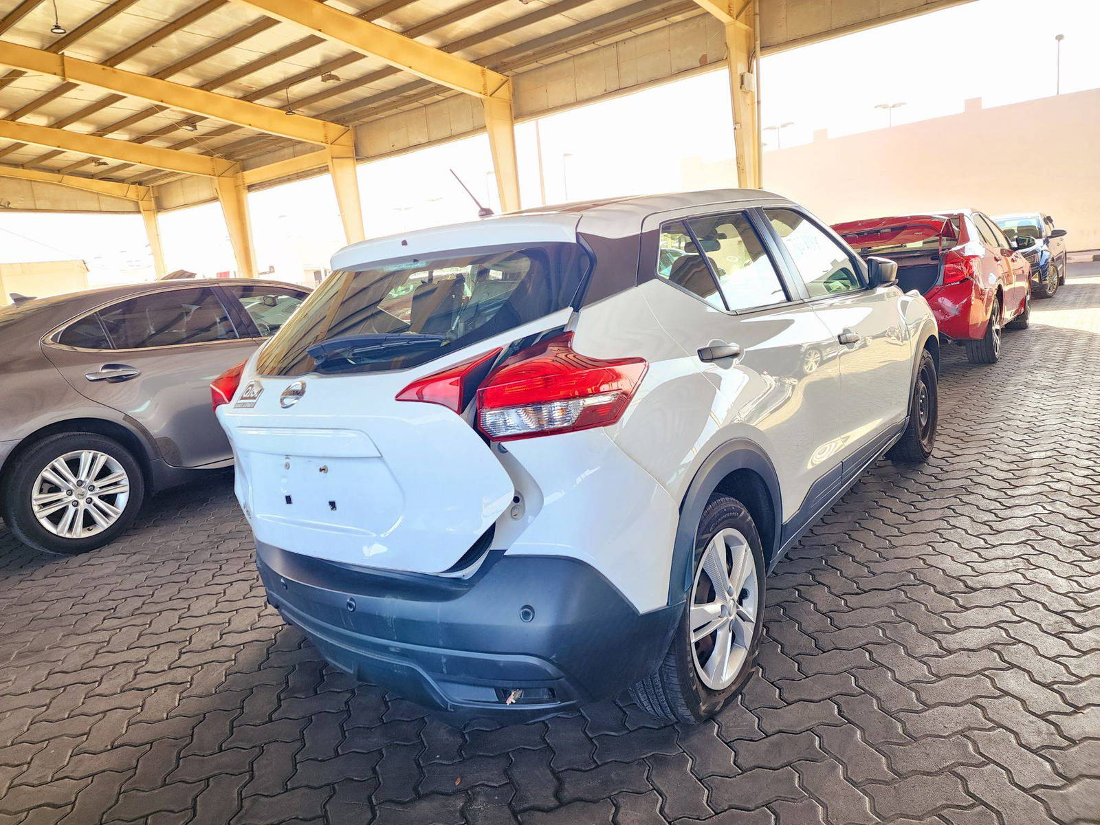2020 NISSAN KICKS — 101041 Miles — Lot 78281814 — Souq - Marhaba Auctions Used Cars - Image 4