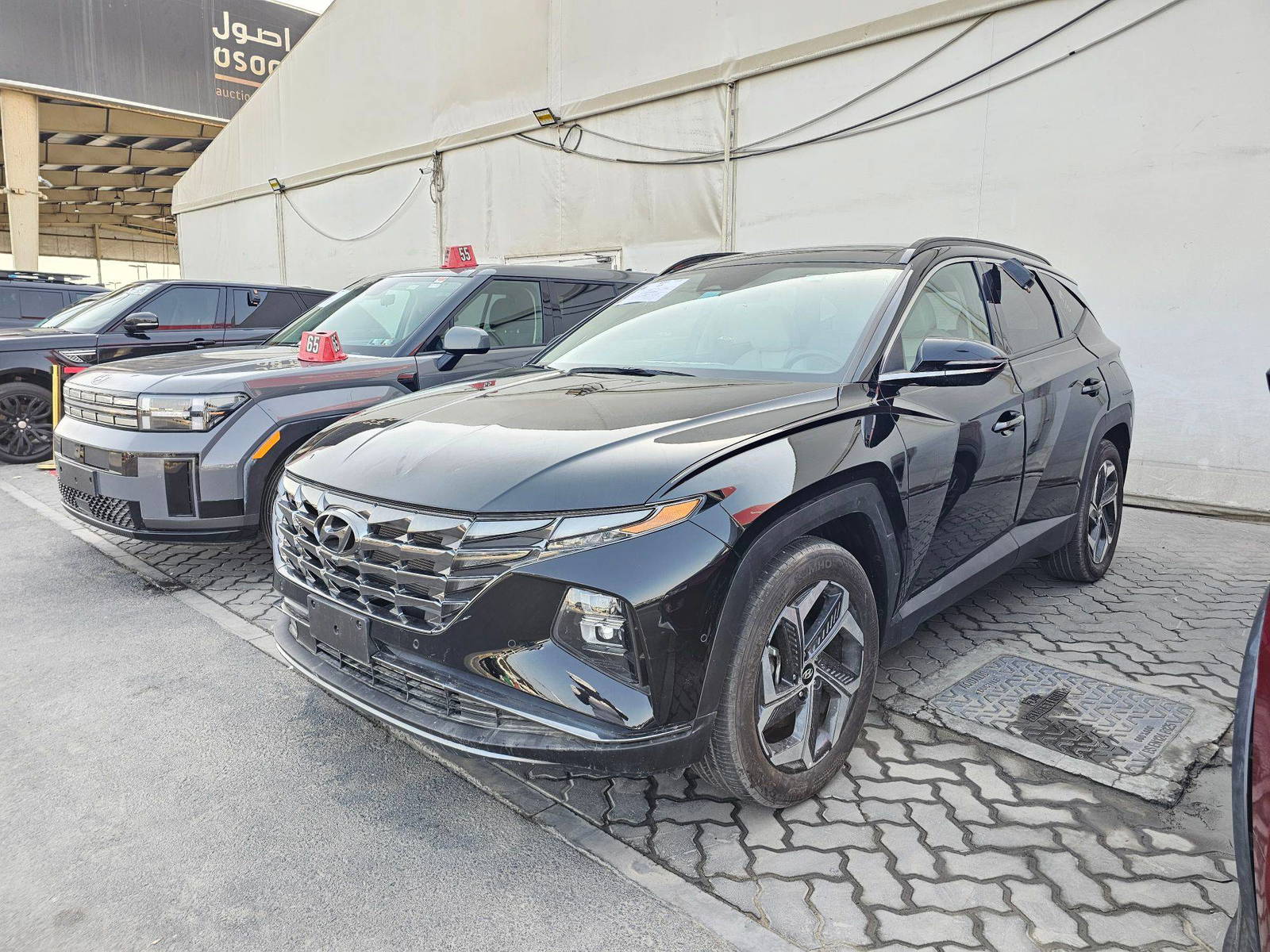 2024 HYUNDAI TUCSON — 4357 Miles — Lot H369554 — Souq - Marhaba Auctions Used Cars - Image 3