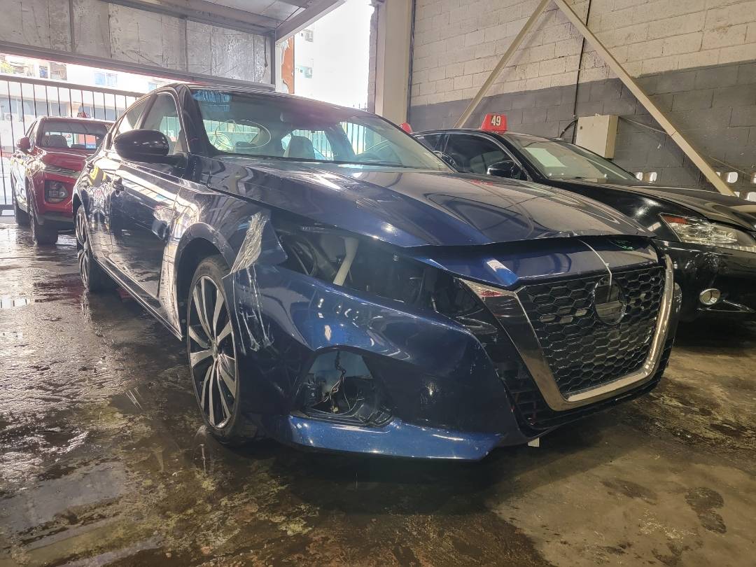 2021 NISSAN ALTIMA — 66974 Miles — Lot 53577984 — Main - Marhaba Auctions Used Cars - Image 4