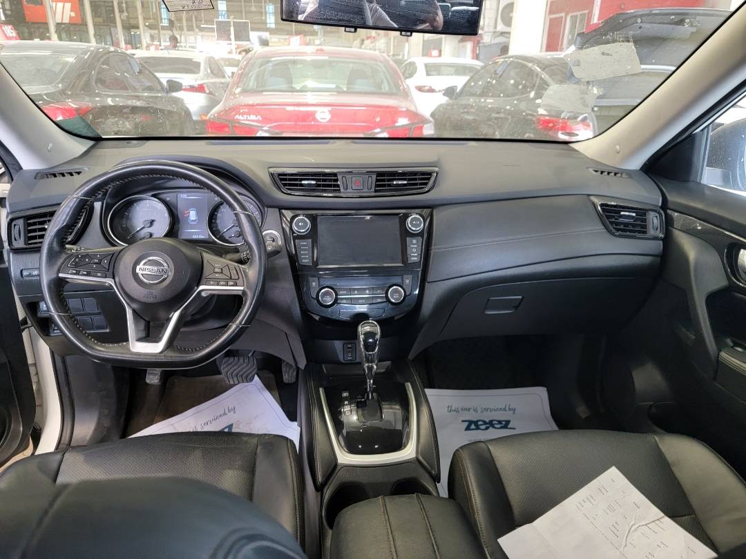 2018 NISSAN X TRAIL — 83515 KM — Lot C024878 — Main - Marhaba Auctions Used Cars - Image 7