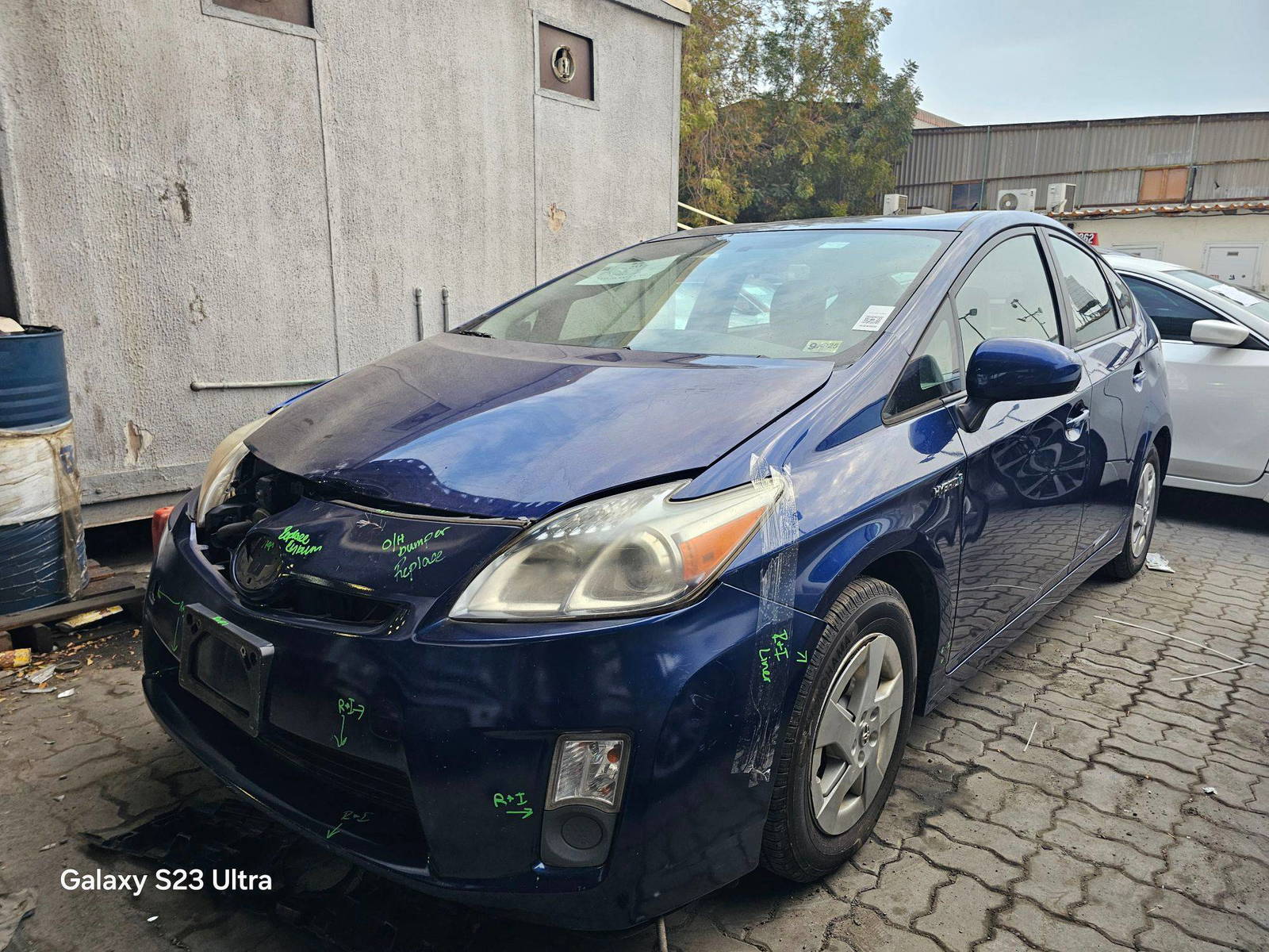 2010 TOYOTA PRIUS — 251586 Miles — Lot 93518995 — Main - Marhaba Auctions Used Cars - Image 3