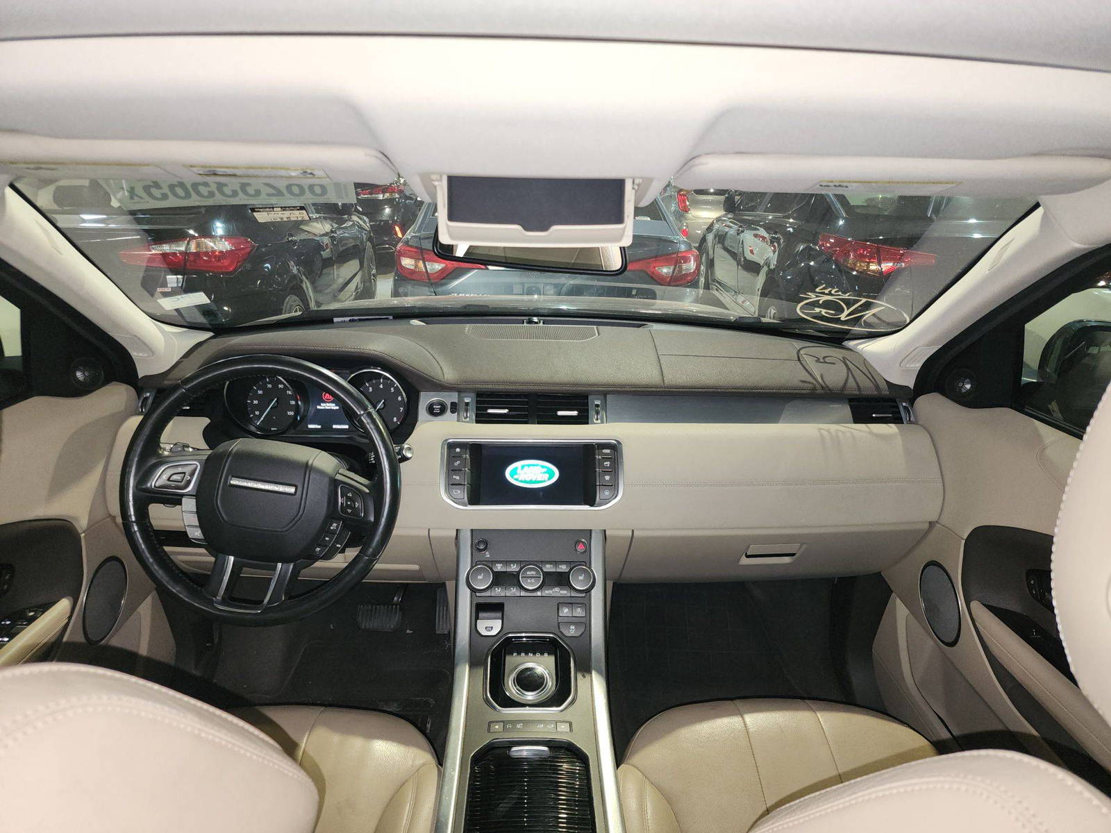 2017 LAND ROVER RANGE ROVER EVOQUE SE — 108872 Miles — Lot 88233565 — Ind. 12 - Marhaba Auctions Used Cars - Image 8