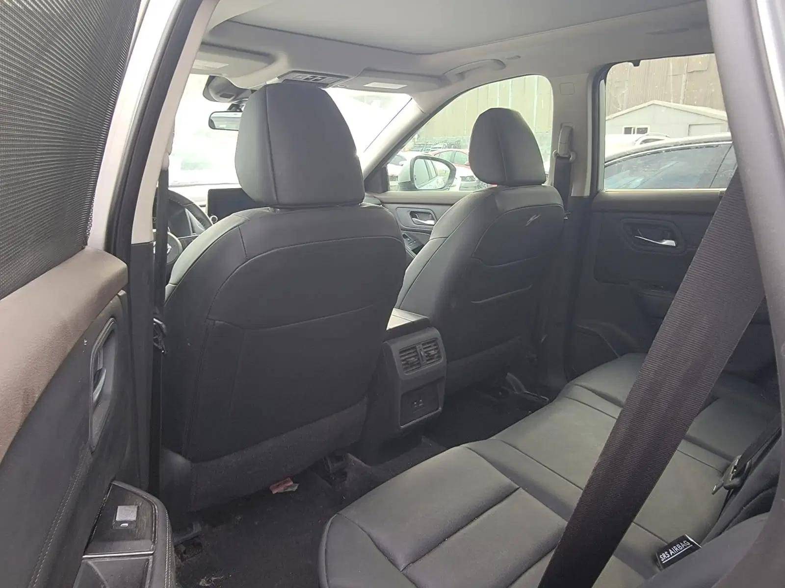 2023 NISSAN ROGUE — 31158 Miles — Lot C773271 — Main - Marhaba Auctions Used Cars - Image 3