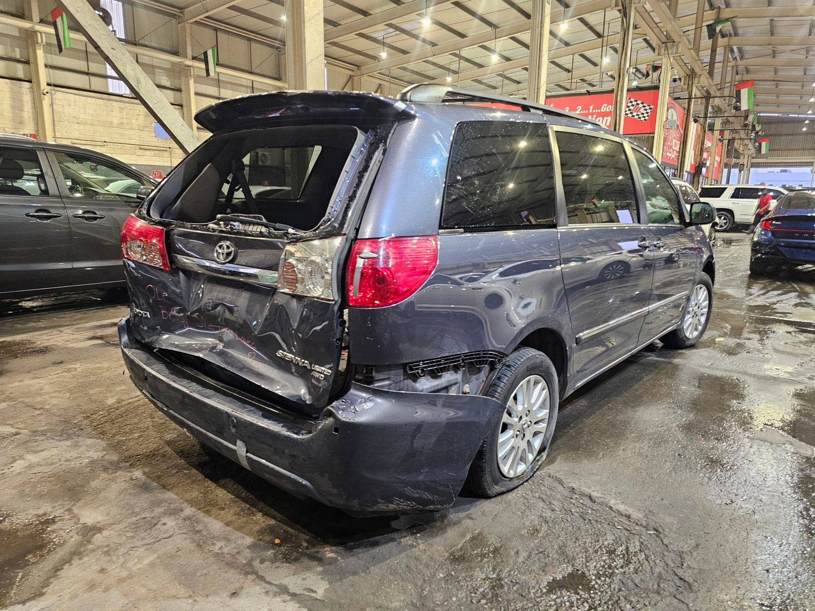 2008 TOYOTA SIENNA — 174514 Miles — Lot 43668187 — Main - Marhaba Auctions Used Cars - Image 4