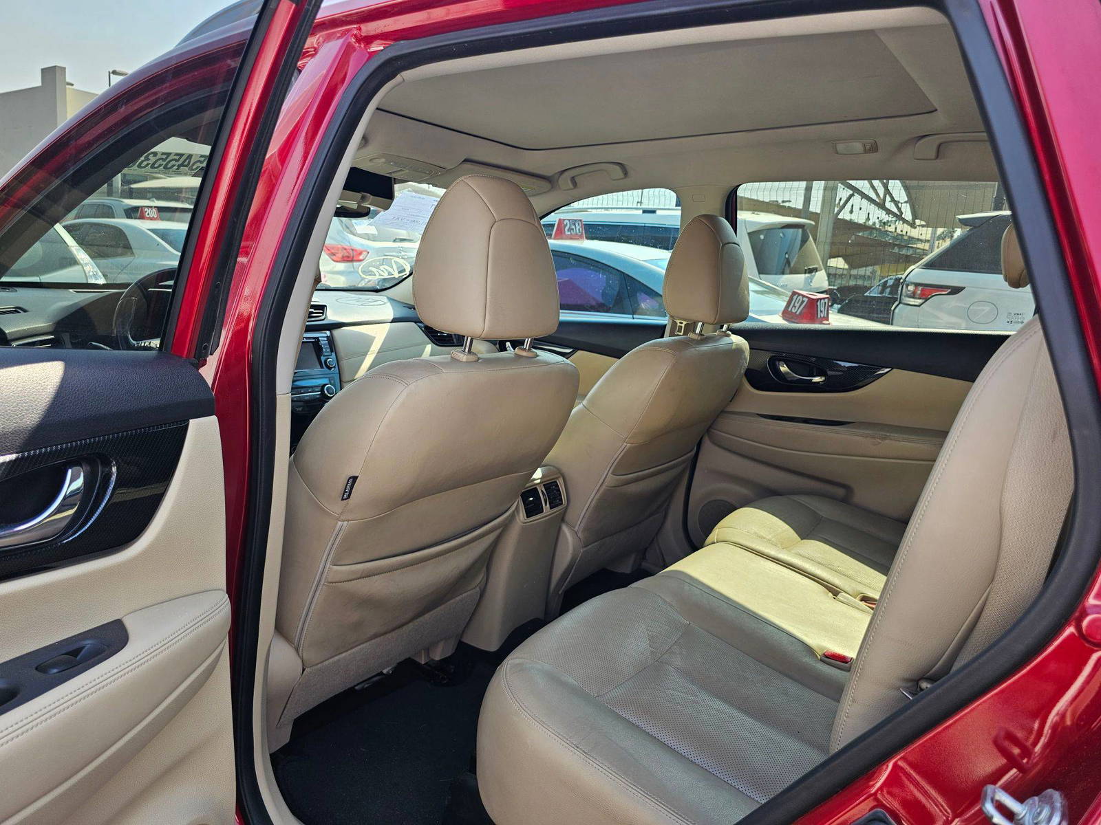 2017 NISSAN ROGUE — 123704 Miles — Lot 2HW390012 — Main - Marhaba Auctions Used Cars - Image 6