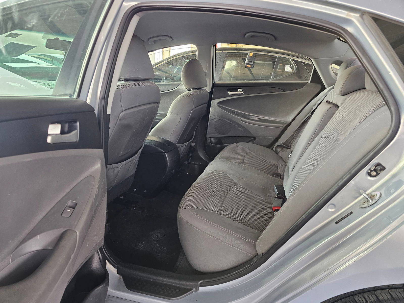 2011 HYUNDAI SONATA — 157511 Miles — Lot BH235351 — Main - Marhaba Auctions Used Cars - Image 7