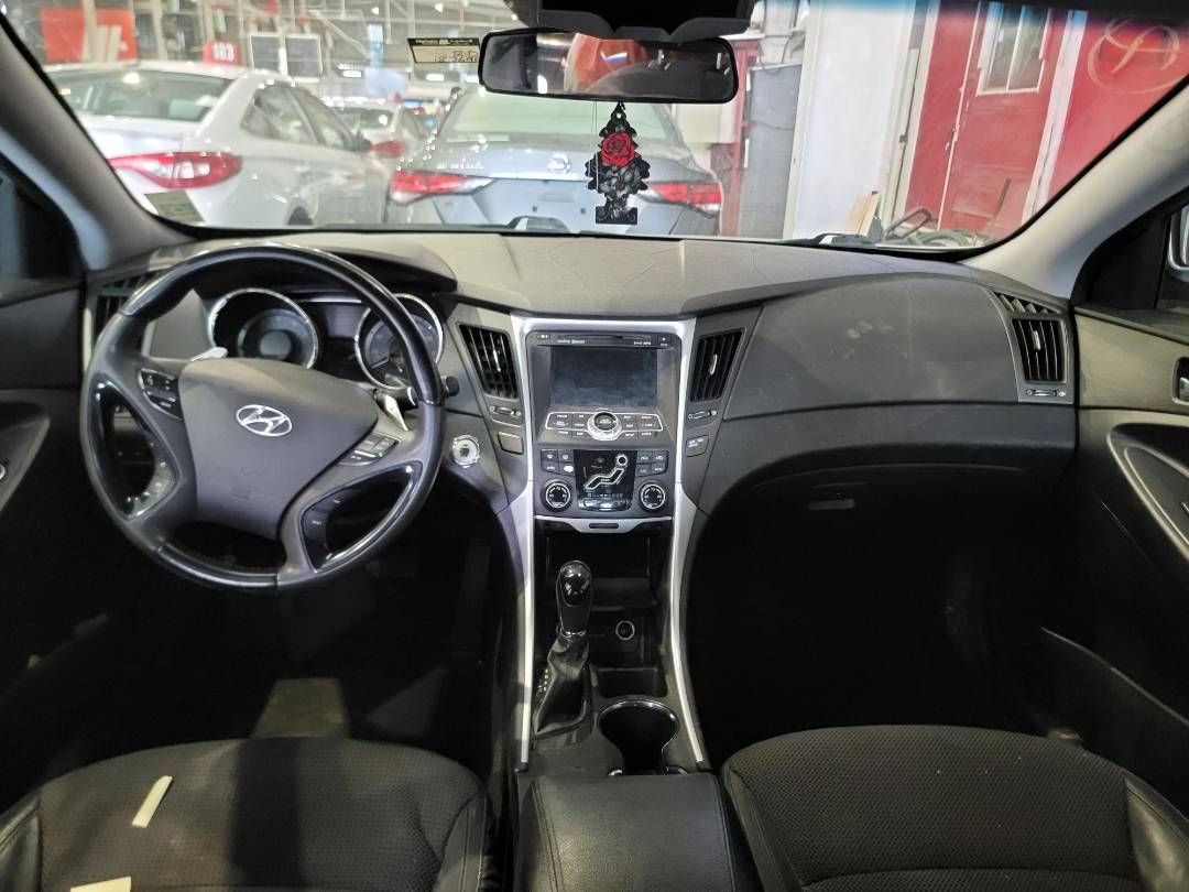 2011 HYUNDAI SONATA — 187689 Miles — Lot 52734734 — Main - Marhaba Auctions Used Cars - Image 7