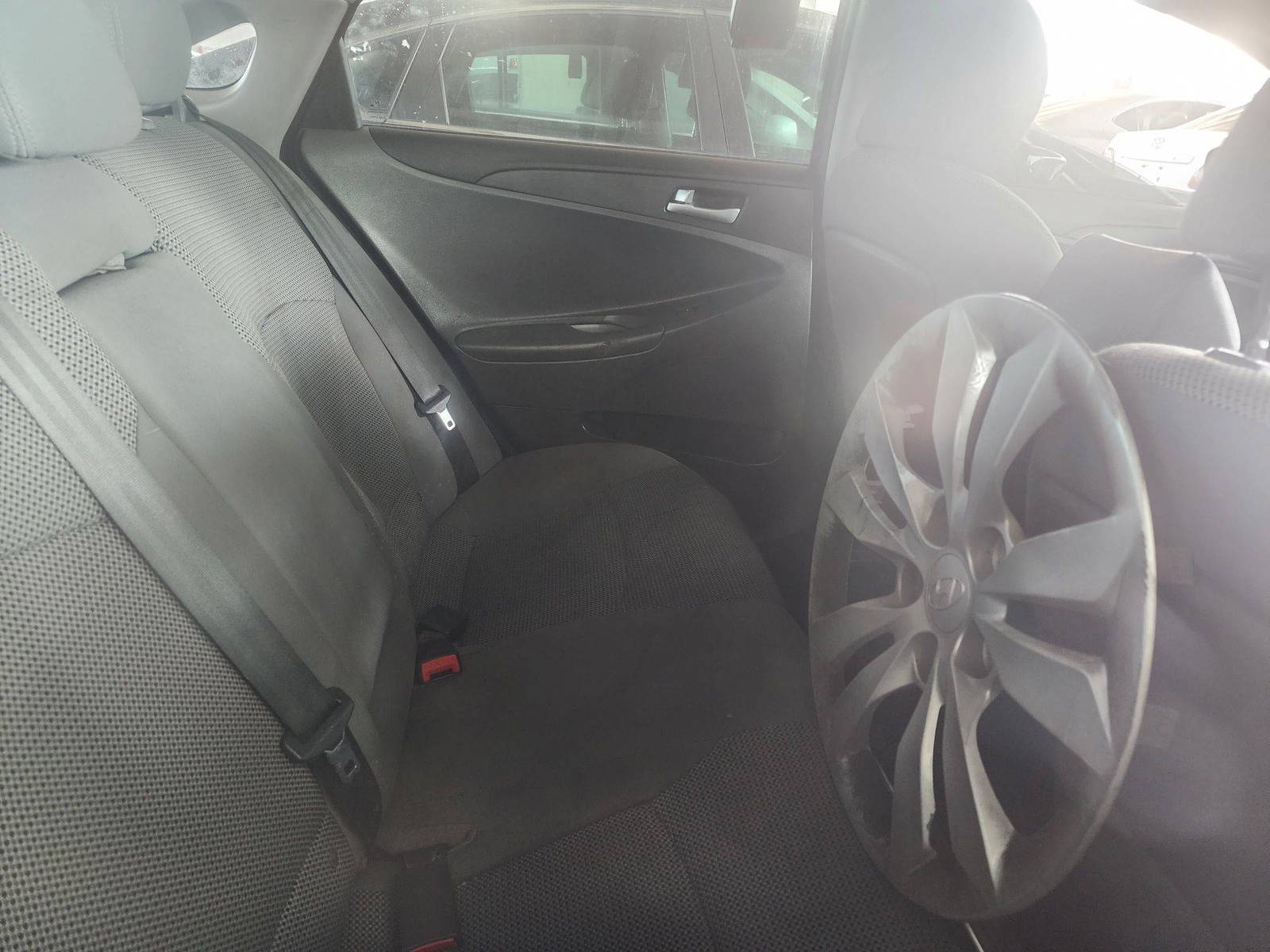 2013 HYUNDAI SONATA — 210442 Miles — Lot 37561025 - Marhaba Auctions Used Cars - Image 8