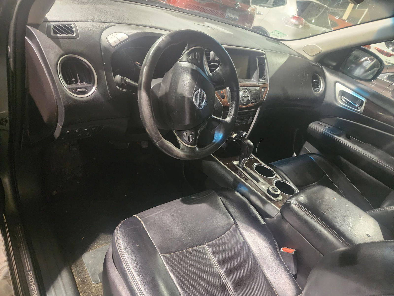 2015 NISSAN PATHFINDER — 158835 Miles — Lot 36145236 - Marhaba Auctions Used Cars - Image 4