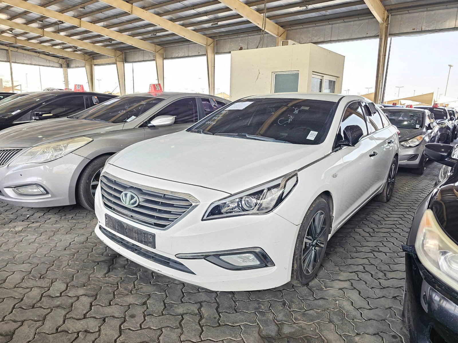 2015 HYUNDAI SONATA — 220893 KM — Lot 046590 — Main - Marhaba Auctions Used Cars - Image 5