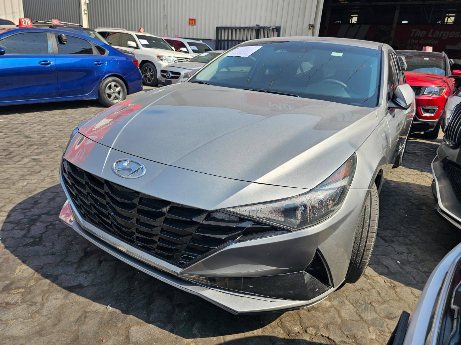 2022 HYUNDAI ELANTRA — 25427 Miles — Lot 5NH053830 — Main - Marhaba Auctions Used Cars - Image 4