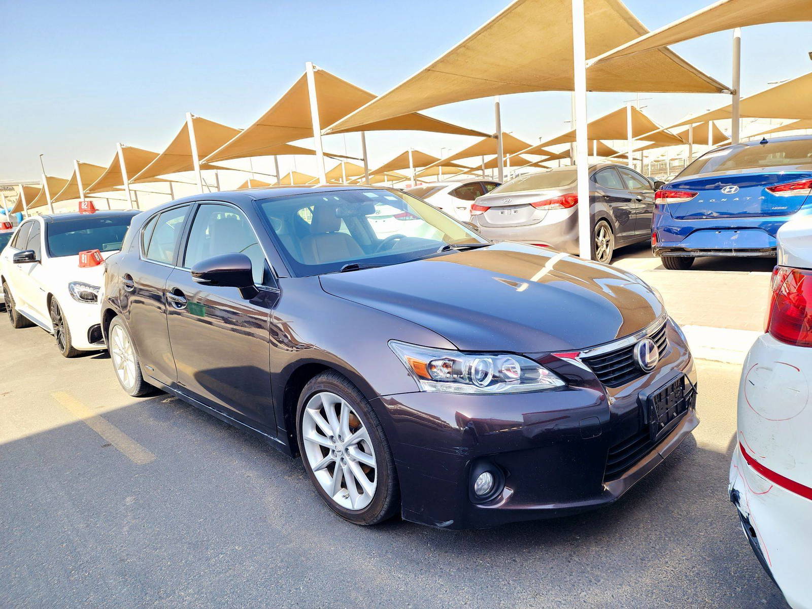 2012 LEXUS CT 200h — 237260 Miles — Lot 1C2112584 — Souq - Marhaba Auctions Used Cars - Image 5