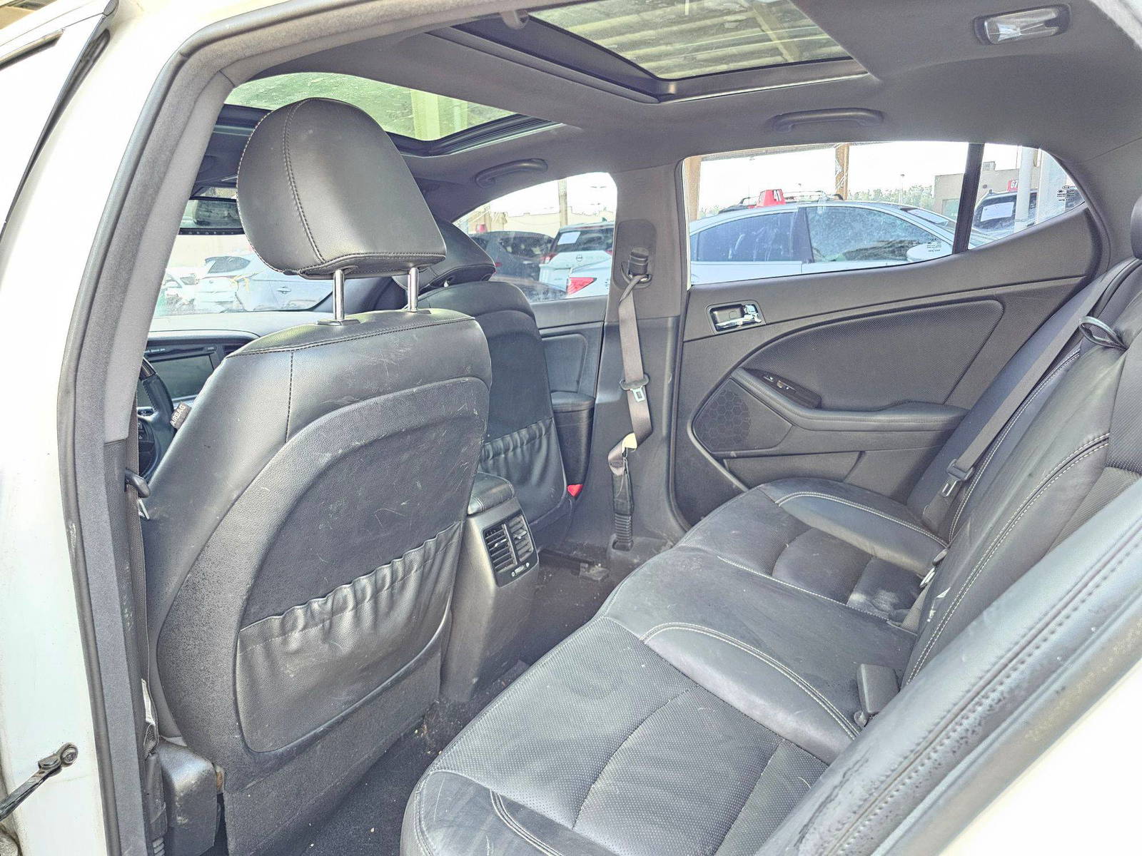 2013 KIA OPTIMA — 214615 Miles — Lot 9DG243017 — Souq - Marhaba Auctions Used Cars - Image 6