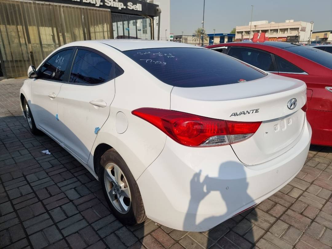 2012 HYUNDAI AVANTE — 150626 KM — Lot 597713 — Ind. 12 - Marhaba Auctions Used Cars - Image 5
