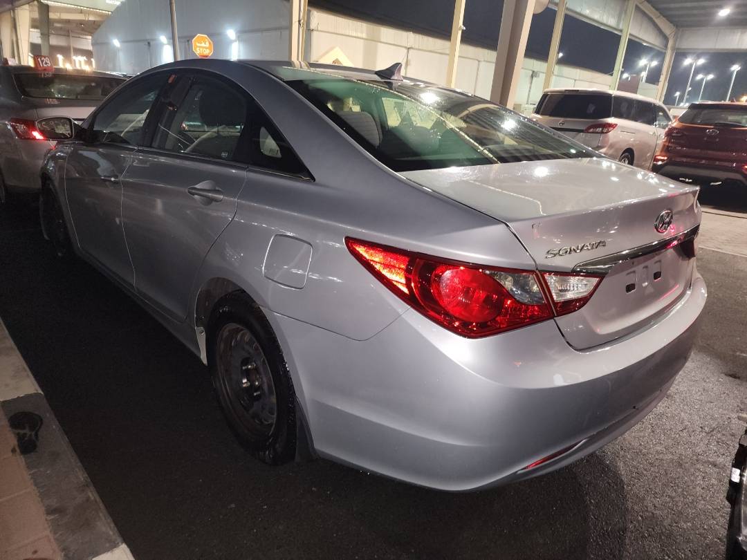 2011 HYUNDAI SONATA — 133990 Miles — Lot 37359224 - Marhaba Auctions Used Cars - Image 5