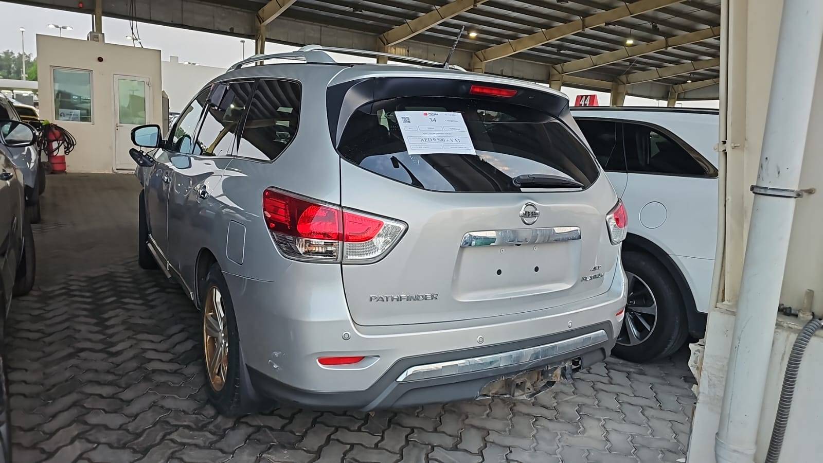 2015 NISSAN PATHFINDER — 219276 KM — Lot FC658284 — Souq - Marhaba Auctions Used Cars - Image 6