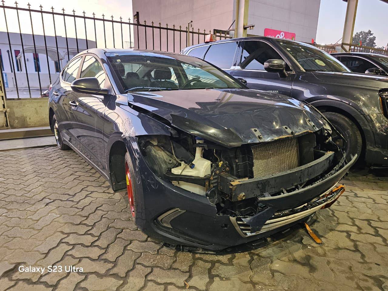 2017 HYUNDAI ELANTRA — 187388 KM — Lot LF1HU138745 — Main - Marhaba Auctions Used Cars - Image 5