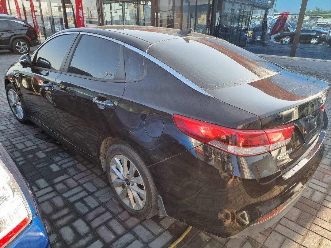 2018 KIA OPTIMA — 142991 Miles — Lot 261328 — Ind. 12 - Marhaba Auctions Used Cars - Image 4