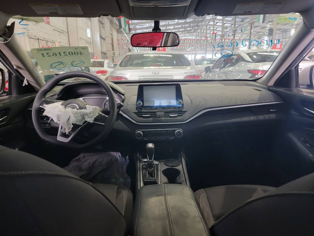 2019 NISSAN ALTIMA — 122497 Miles — Lot 246699 — Main - Marhaba Auctions Used Cars - Image 8