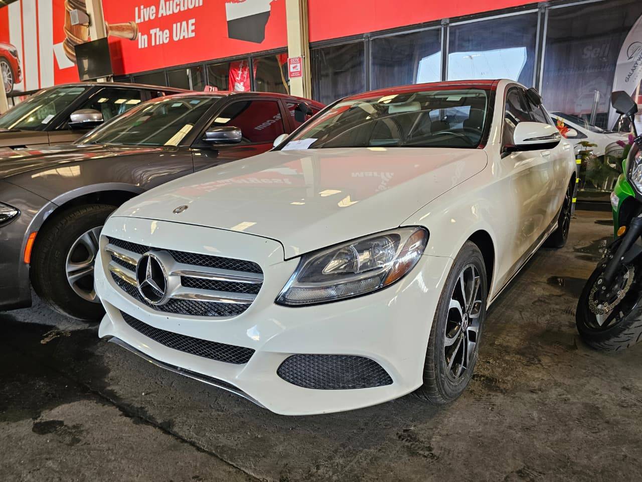MERCEDES BENZ C300 2016 - Marhaba Auction Used Cars - Image 4