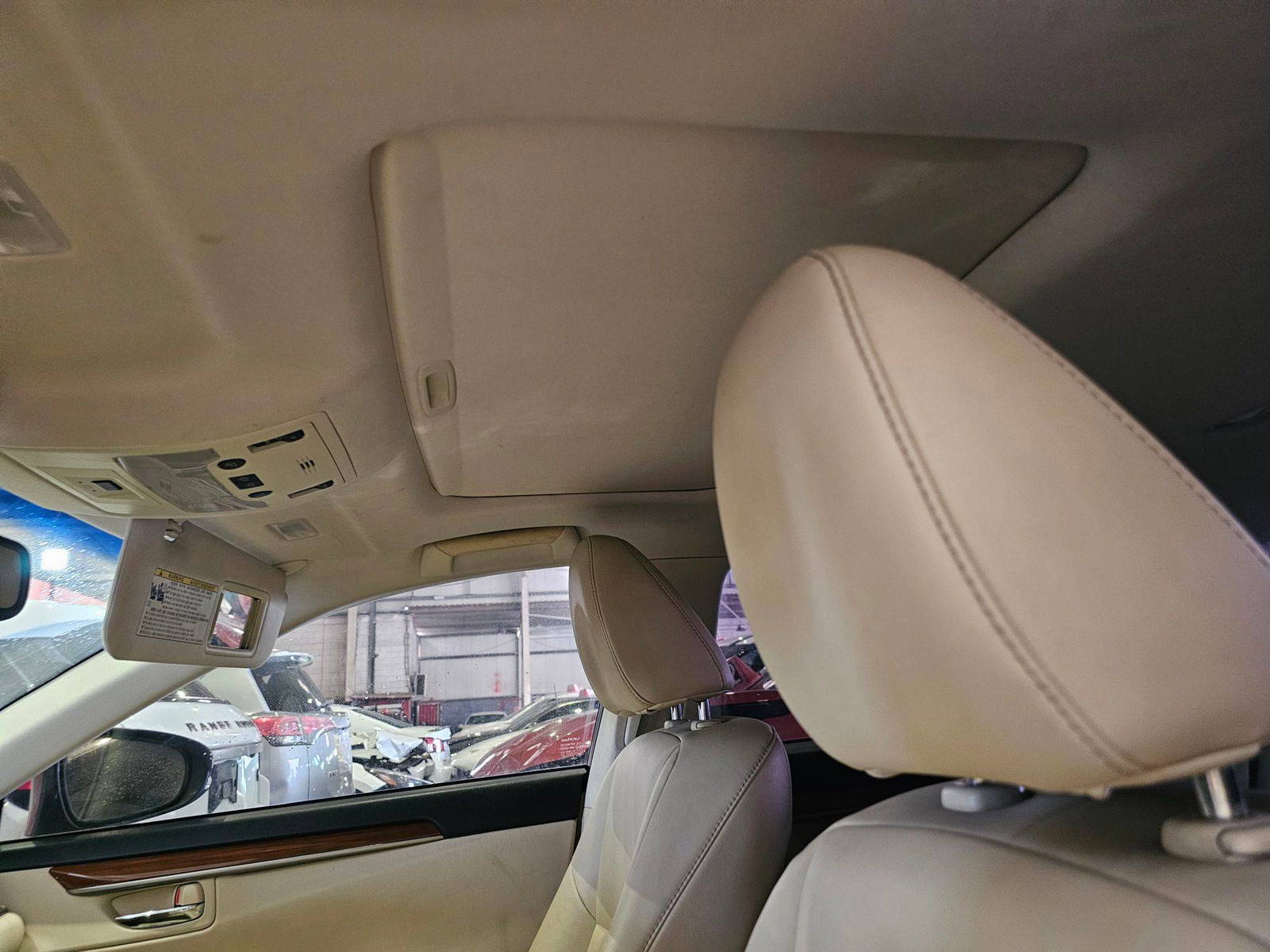 LEXUS ES 300H 2013 - Marhaba Auction Used Cars - Image 9