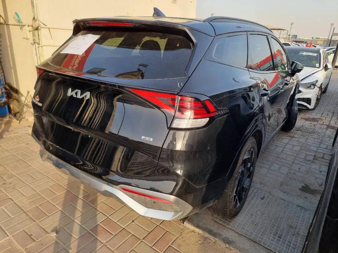 KIA SPORTAGE 2025 vehicle photo
