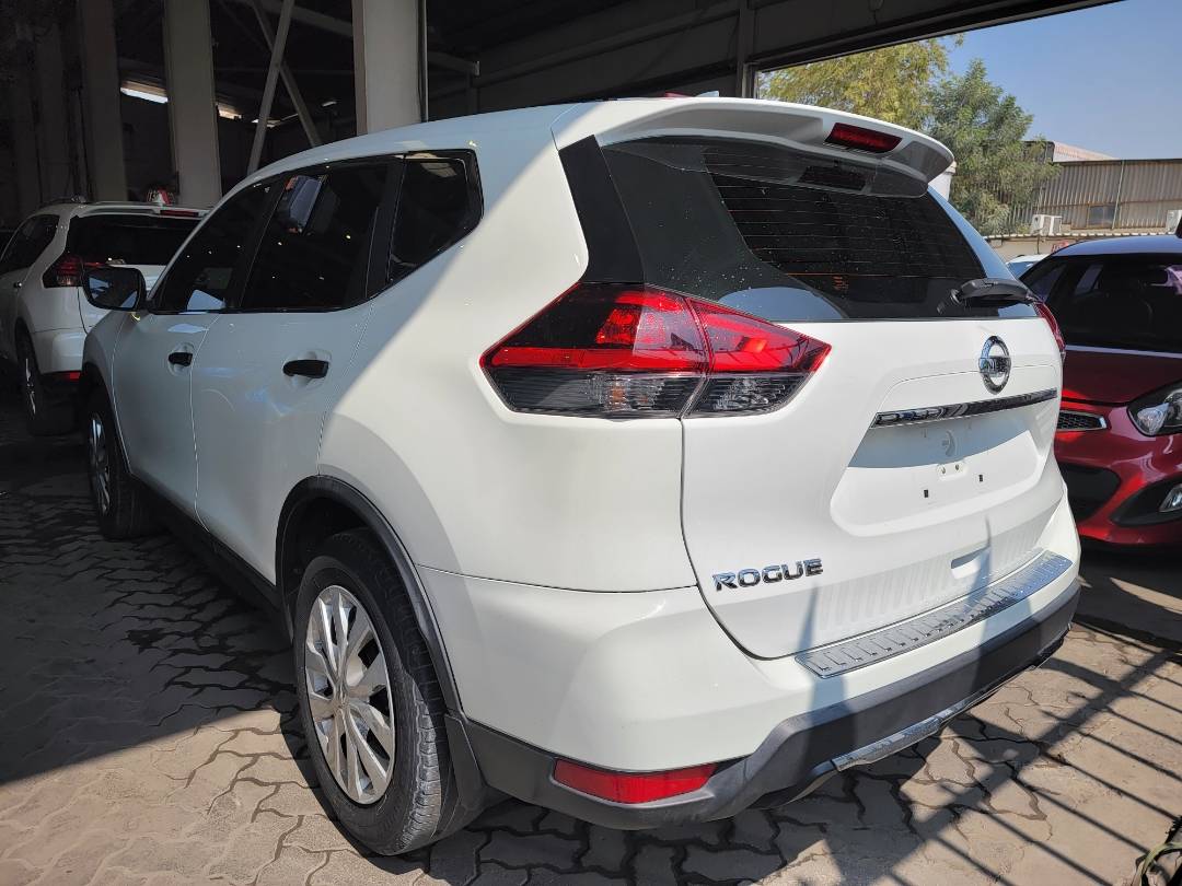 2018 NISSAN ROGUE — 97091 Miles — Lot T5JC715248 — Main - Marhaba Auctions Used Cars - Image 3