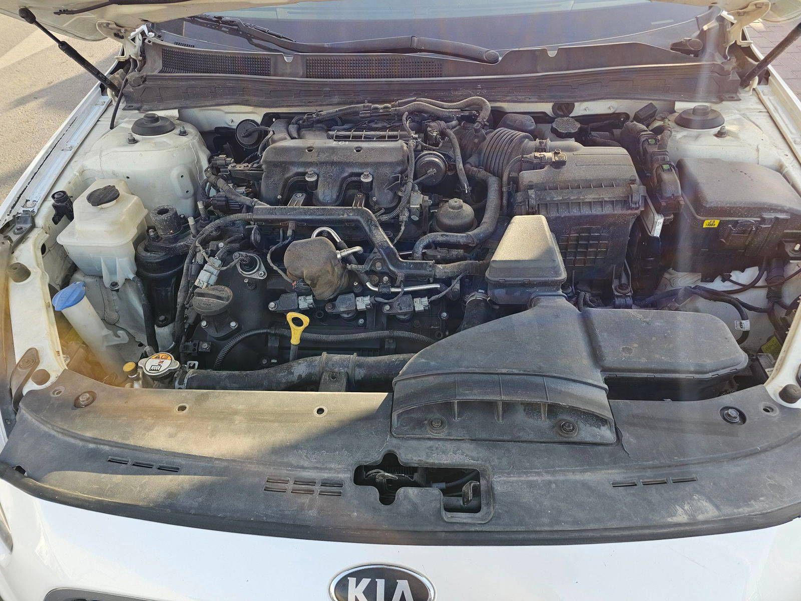 2015 KIA CADENZA — 108854 Miles — Lot D71F5173466 — Souq - Marhaba Auctions Used Cars - Image 11
