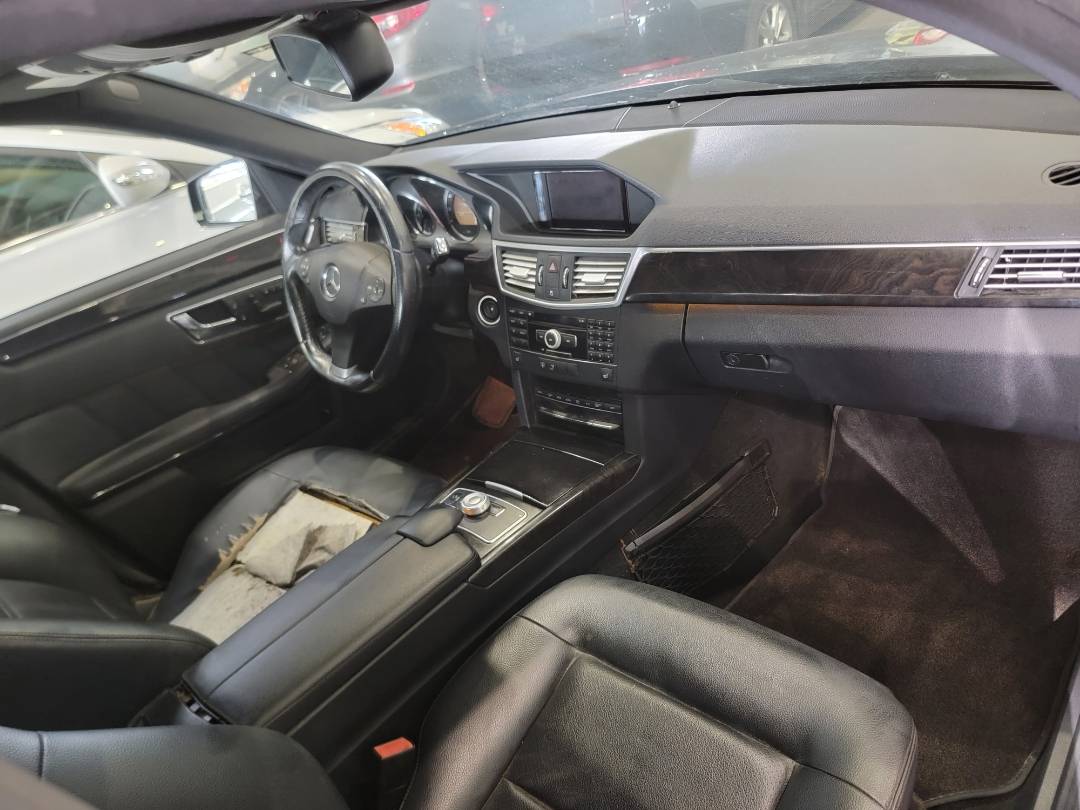 2010 MERCEDES BENZ E 350 — 147234 Miles — Lot A107850 - Marhaba Auctions Used Cars - Image 6