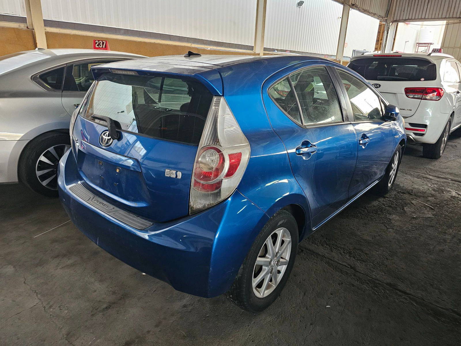 2012 TOYOTA PRIUS C — 179171 Miles — Lot 1017693 — Main - Marhaba Auctions Used Cars - Image 6