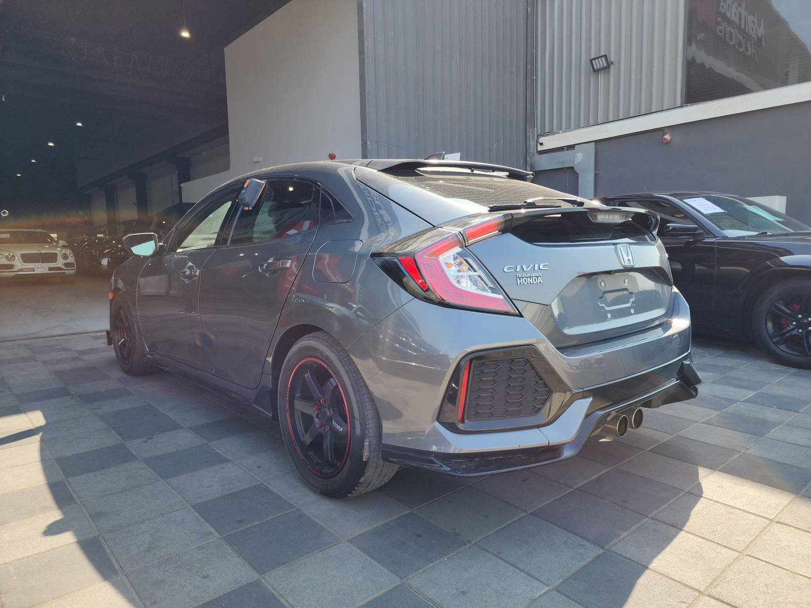 2019 HONDA CIVIC — 94333 KM — Lot 303761 — Main - Marhaba Auctions Used Cars - Image 6